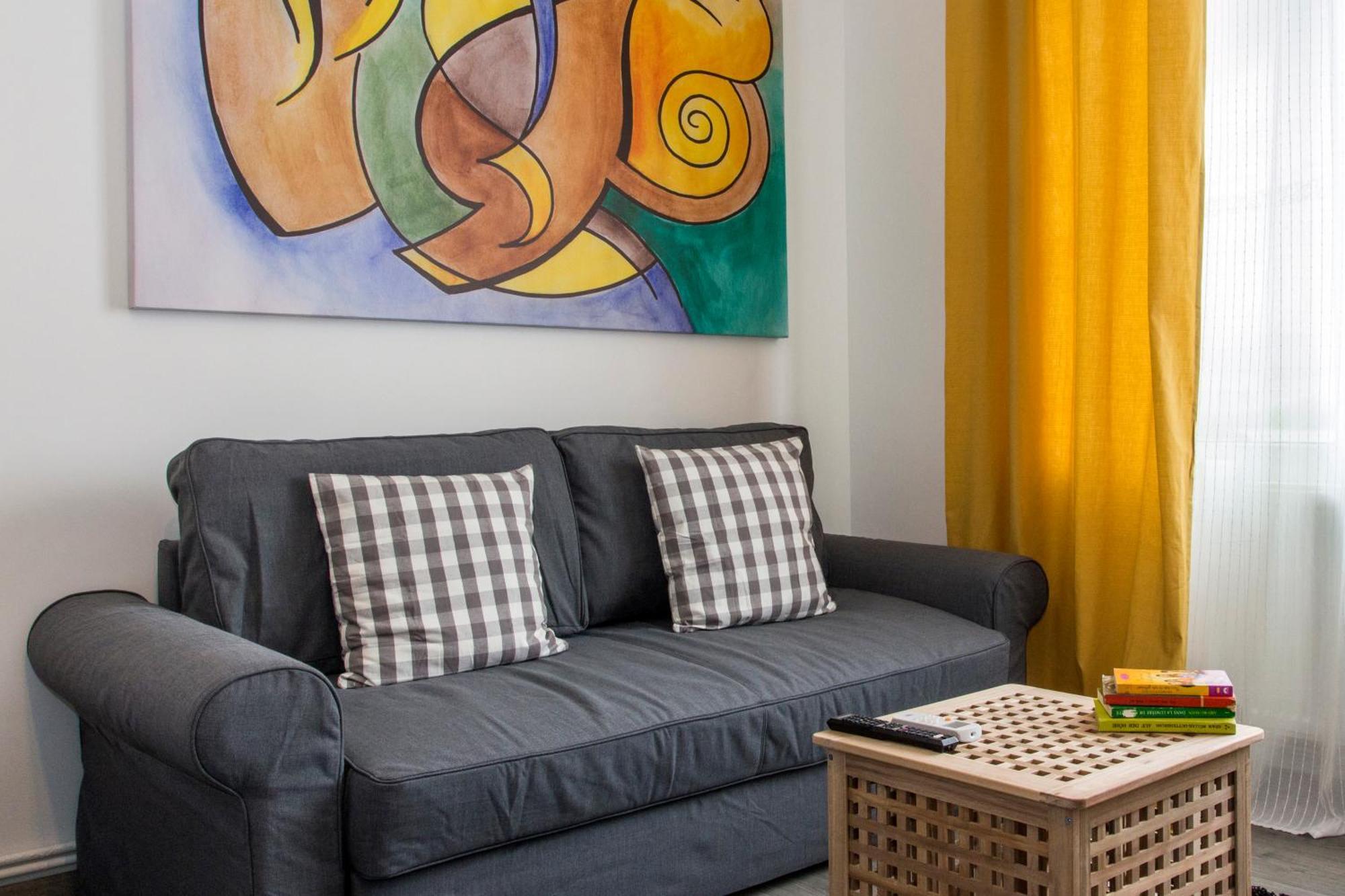 Old Town Premium Apartment By Mrg Bucarest Exterior foto
